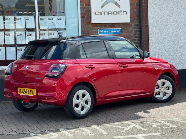 Used Suzuki Swift 2024 for sale - 76202116: Photo 7