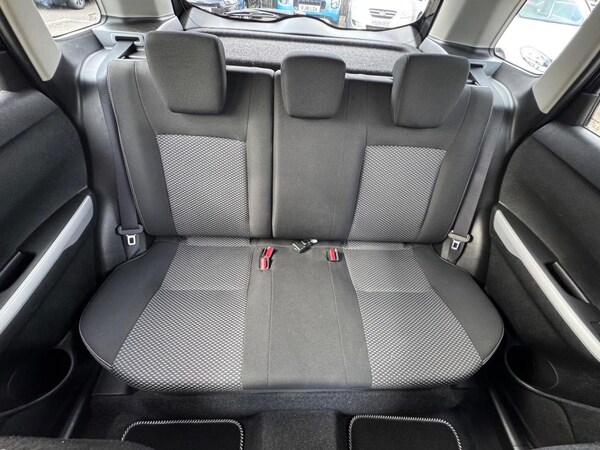 Used Suzuki Vitara 2018 for sale - 76202115: Photo 4