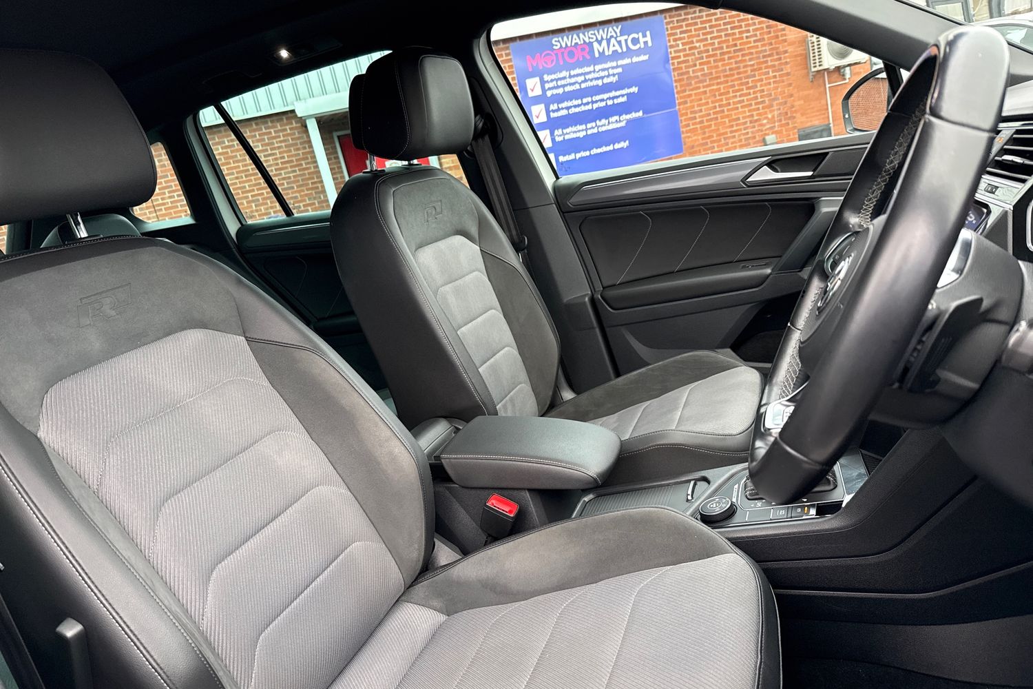 Used Volkswagen Tiguan 2019 for sale - 77444031: Photo 24