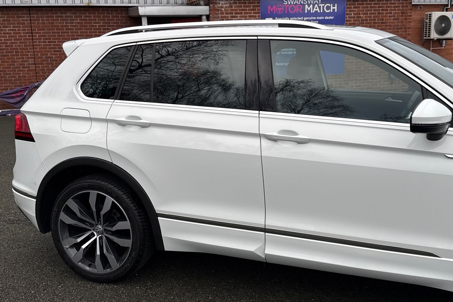 Used Volkswagen Tiguan 2019 for sale - 77444031: Photo 32