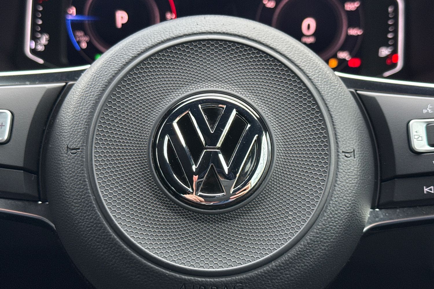 Used Volkswagen Tiguan 2019 for sale - 77444031: Photo 41