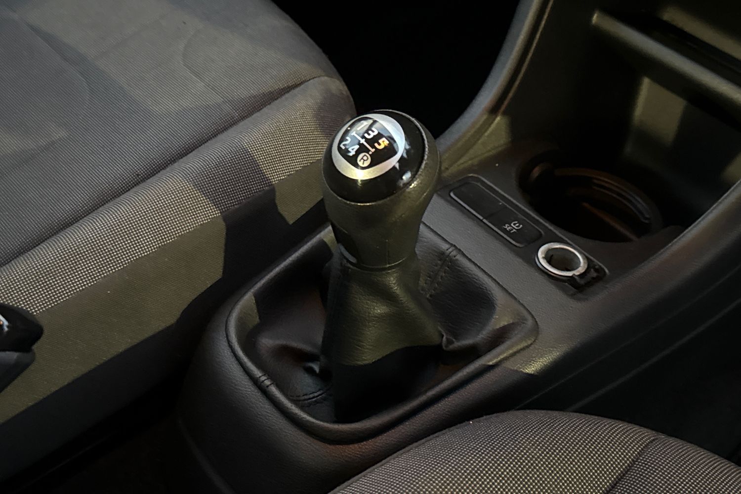 Used Volkswagen up! 2015 for sale - 76411659: Photo 23