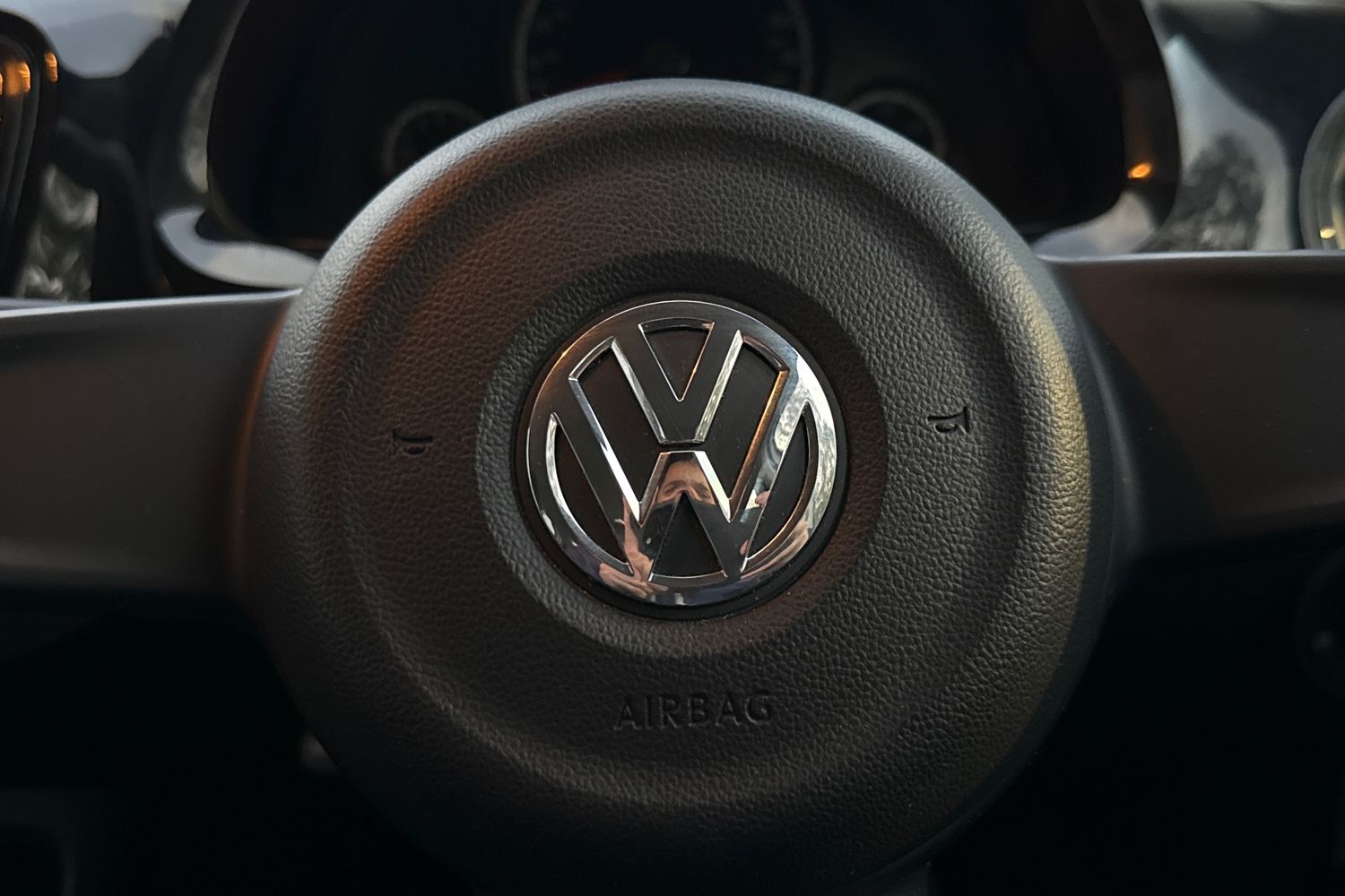 Used Volkswagen up! 2015 for sale - 76411659: Photo 32