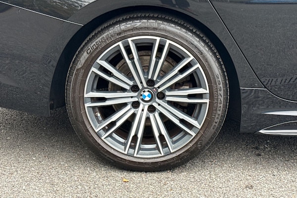 Used BMW 3 Series 2019 for sale - 76257049: Photo 11
