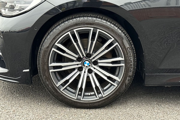Used BMW 3 Series 2019 for sale - 76257049: Photo 13