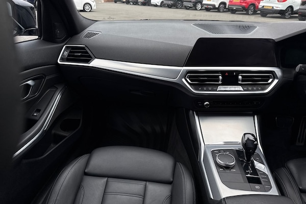 Used BMW 3 Series 2019 for sale - 76257049: Photo 20