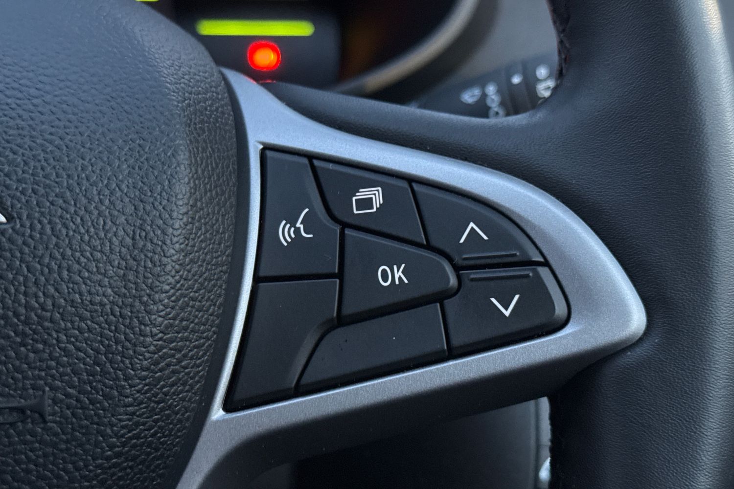 Used Dacia Jogger 2024 for sale - 77355462: Photo 41