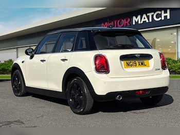 Used MINI Hatch 2019 for sale - 78228779: Photo