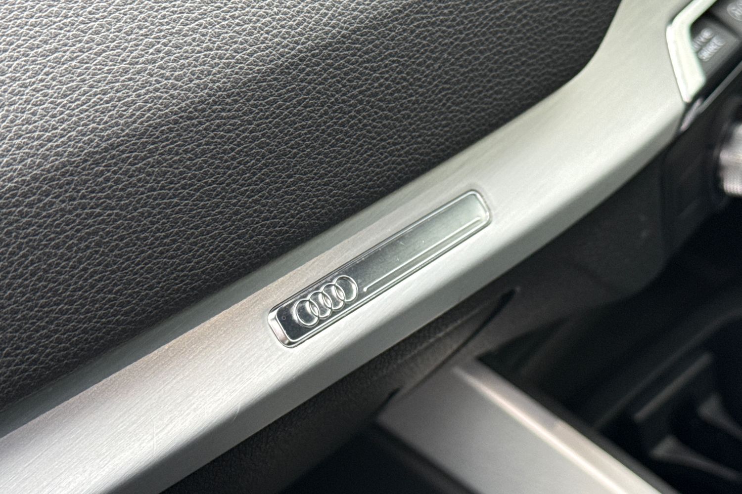 Used Audi Q2 2018 for sale - 77515009: Photo 36