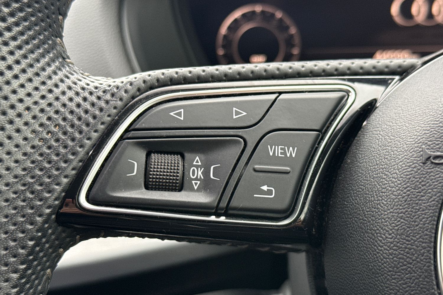 Used Audi Q2 2018 for sale - 77515009: Photo 38