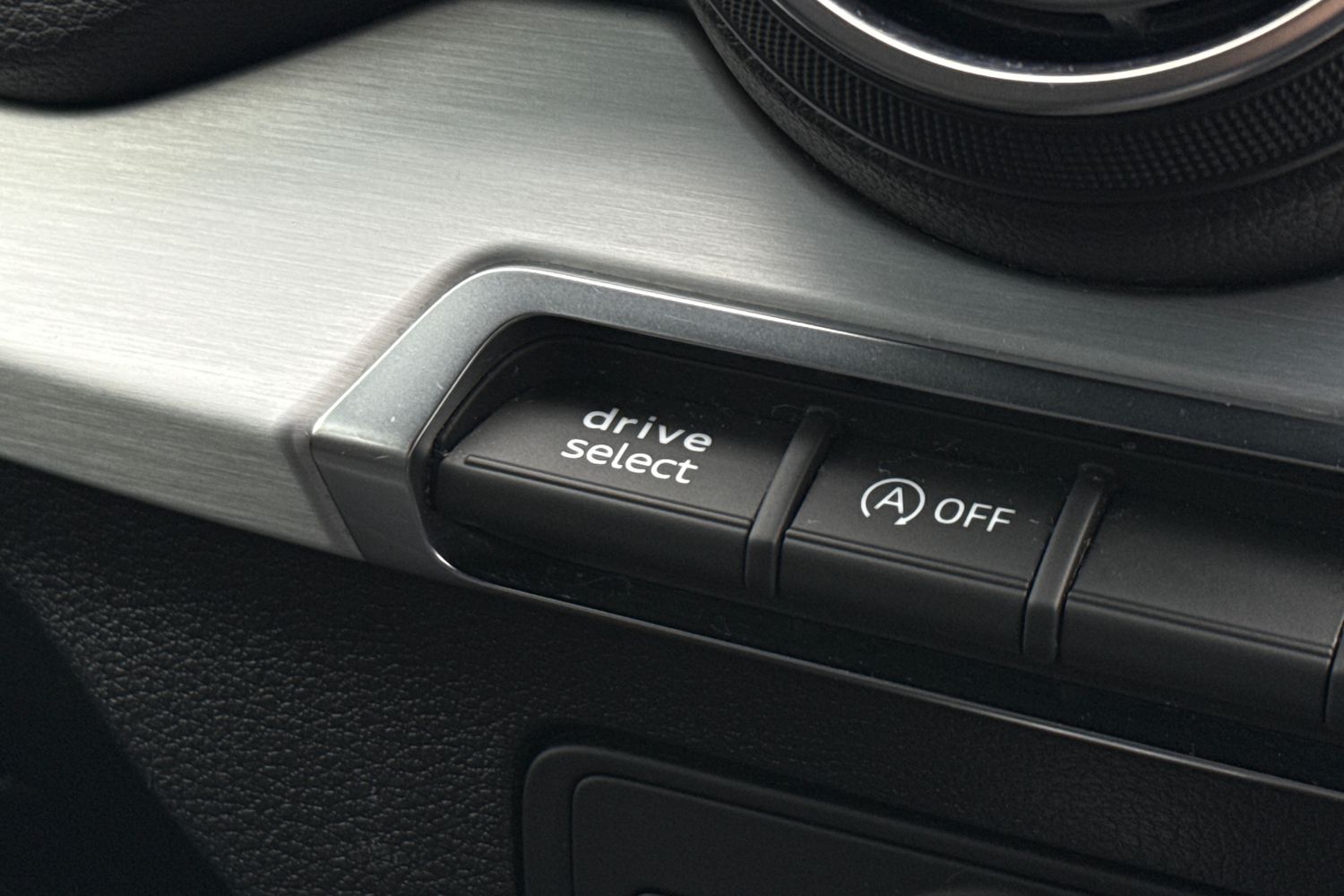 Used Audi Q2 2018 for sale - 77515009: Photo 42