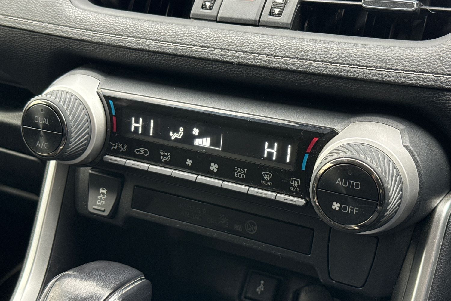 Used Toyota RAV4 2022 for sale - 76236707: Photo 22