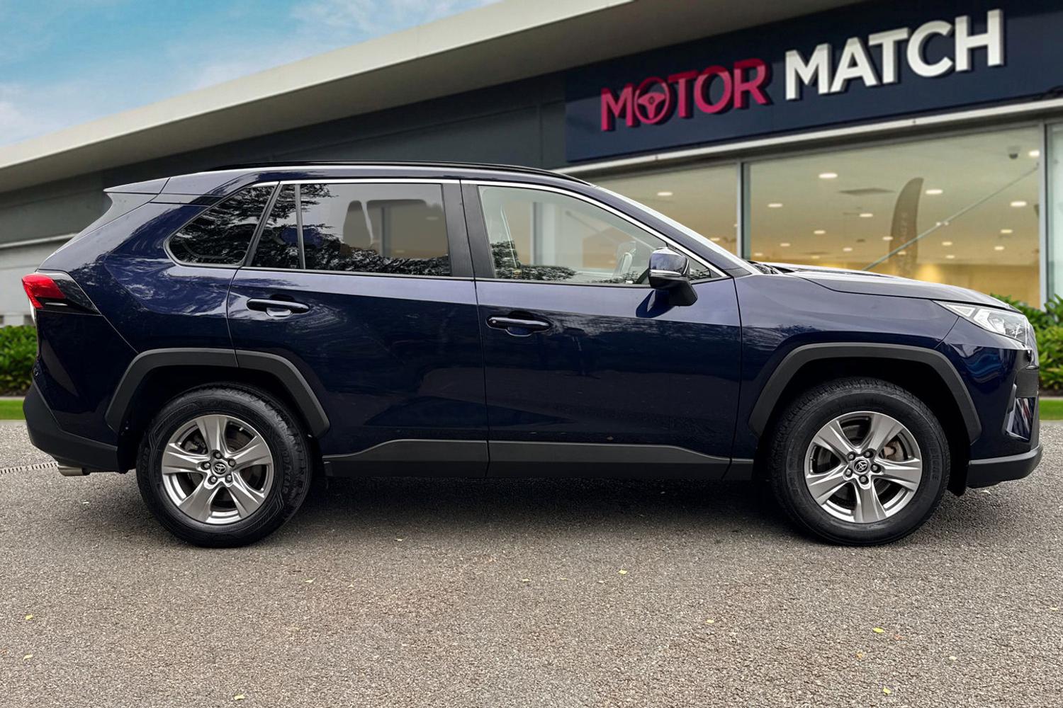 Used Toyota RAV4 2022 for sale - 76236707: Photo 3