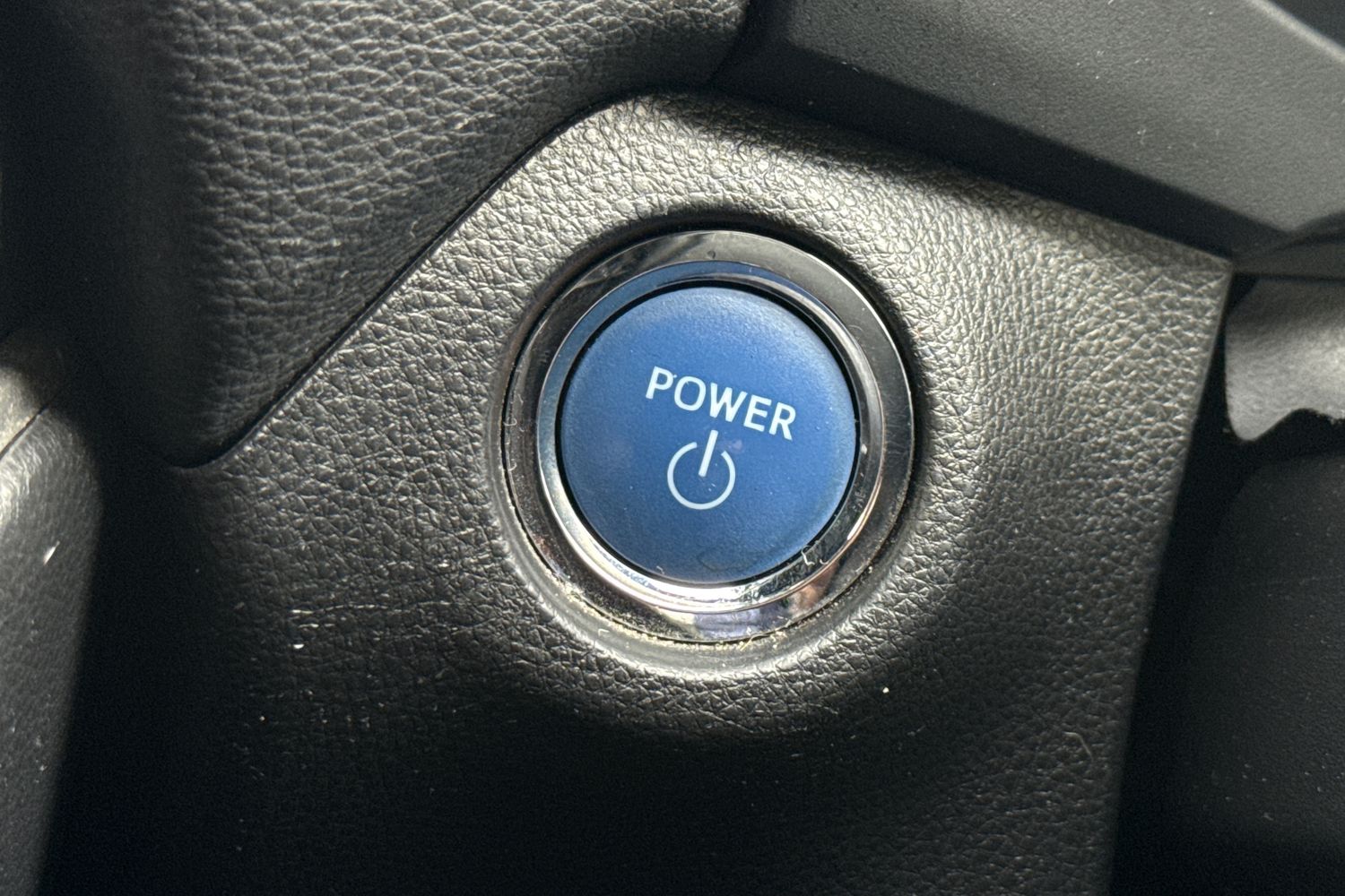 Used Toyota RAV4 2022 for sale - 76236707: Photo 44