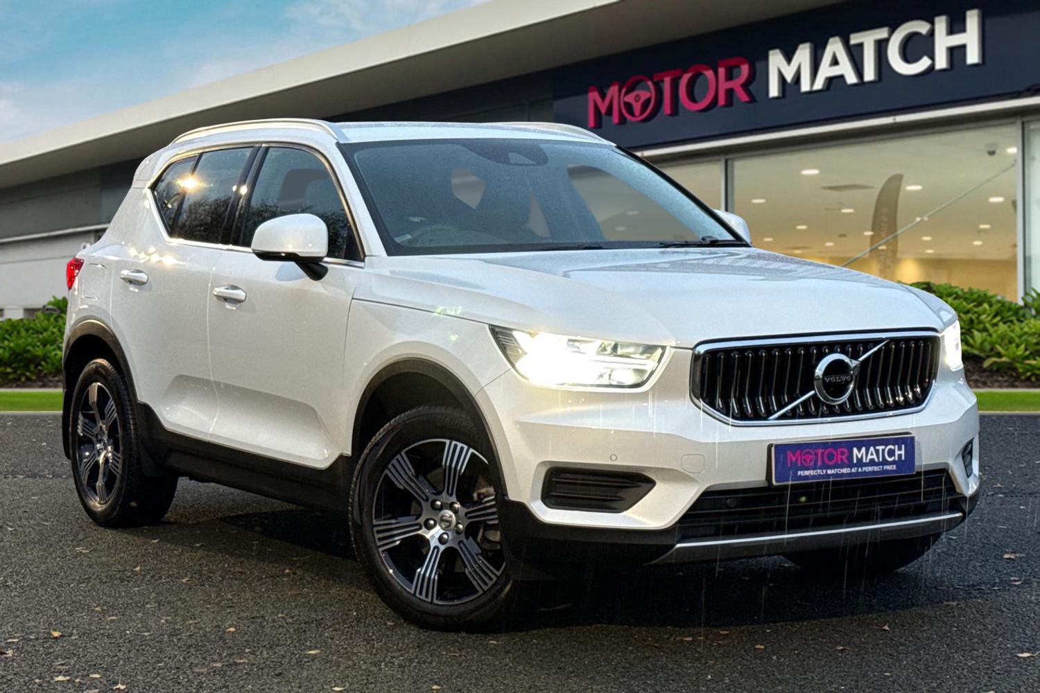 Used Volvo XC40 2021 for sale - 76827890: Photo 1