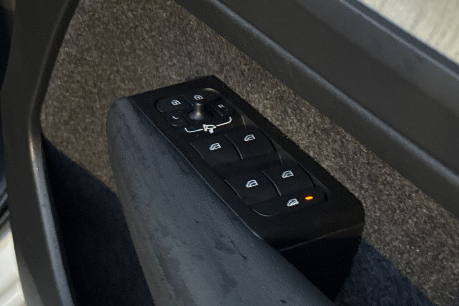 Used Volvo XC40 2021 for sale - 76827890: Photo 21