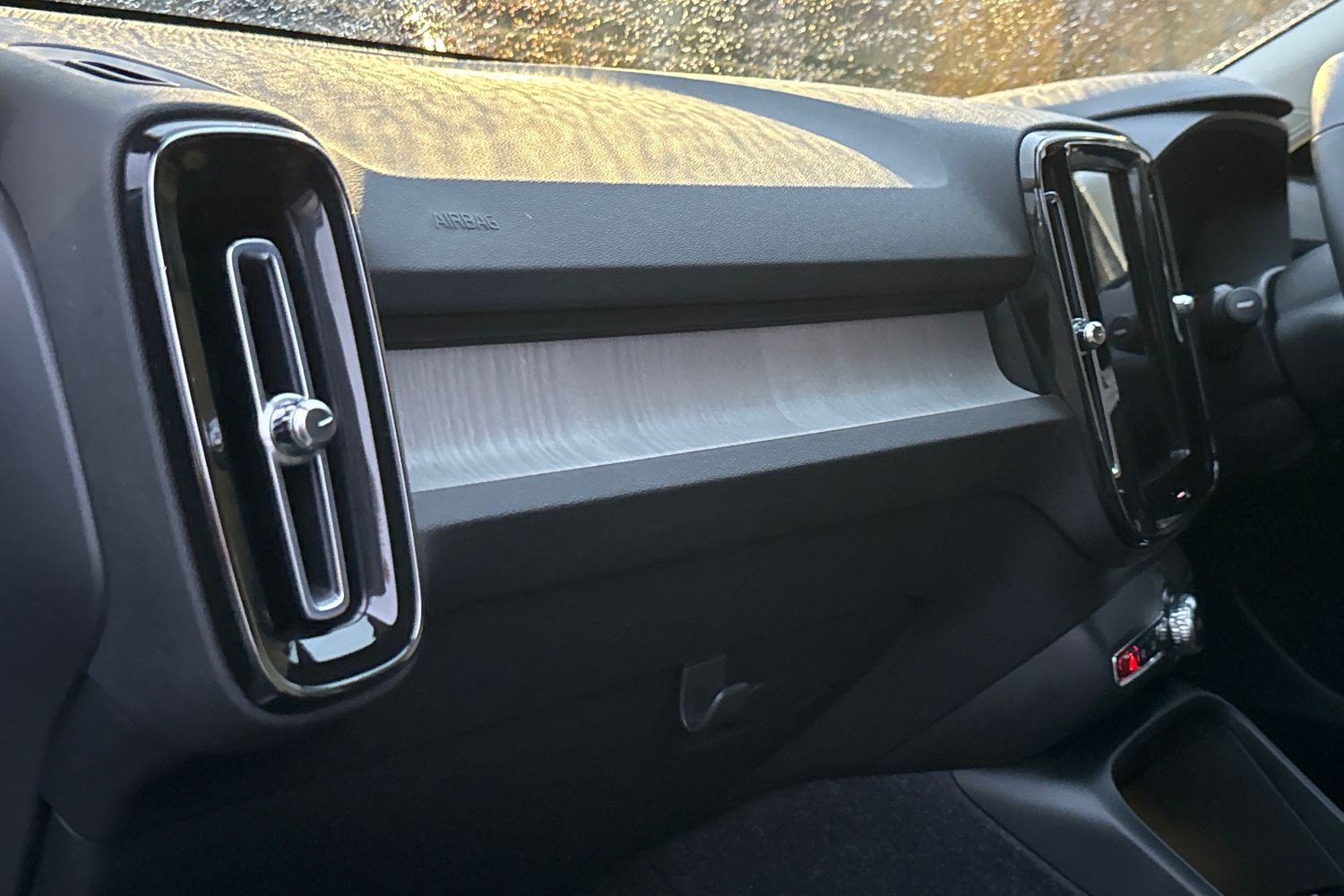 Used Volvo XC40 2021 for sale - 76827890: Photo 34