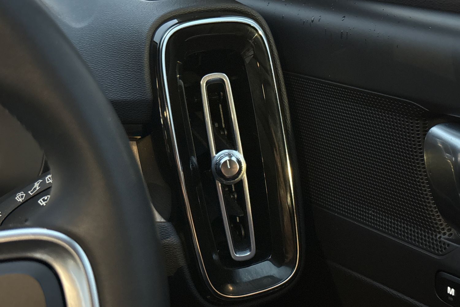 Used Volvo XC40 2021 for sale - 76827890: Photo 38