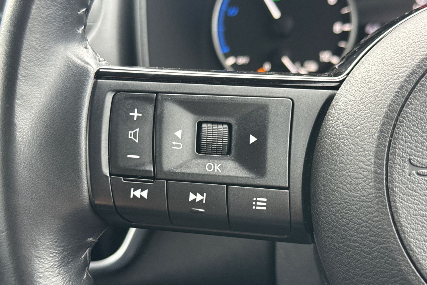 Used Nissan X-Trail 2024 for sale - 77914297: Photo 39