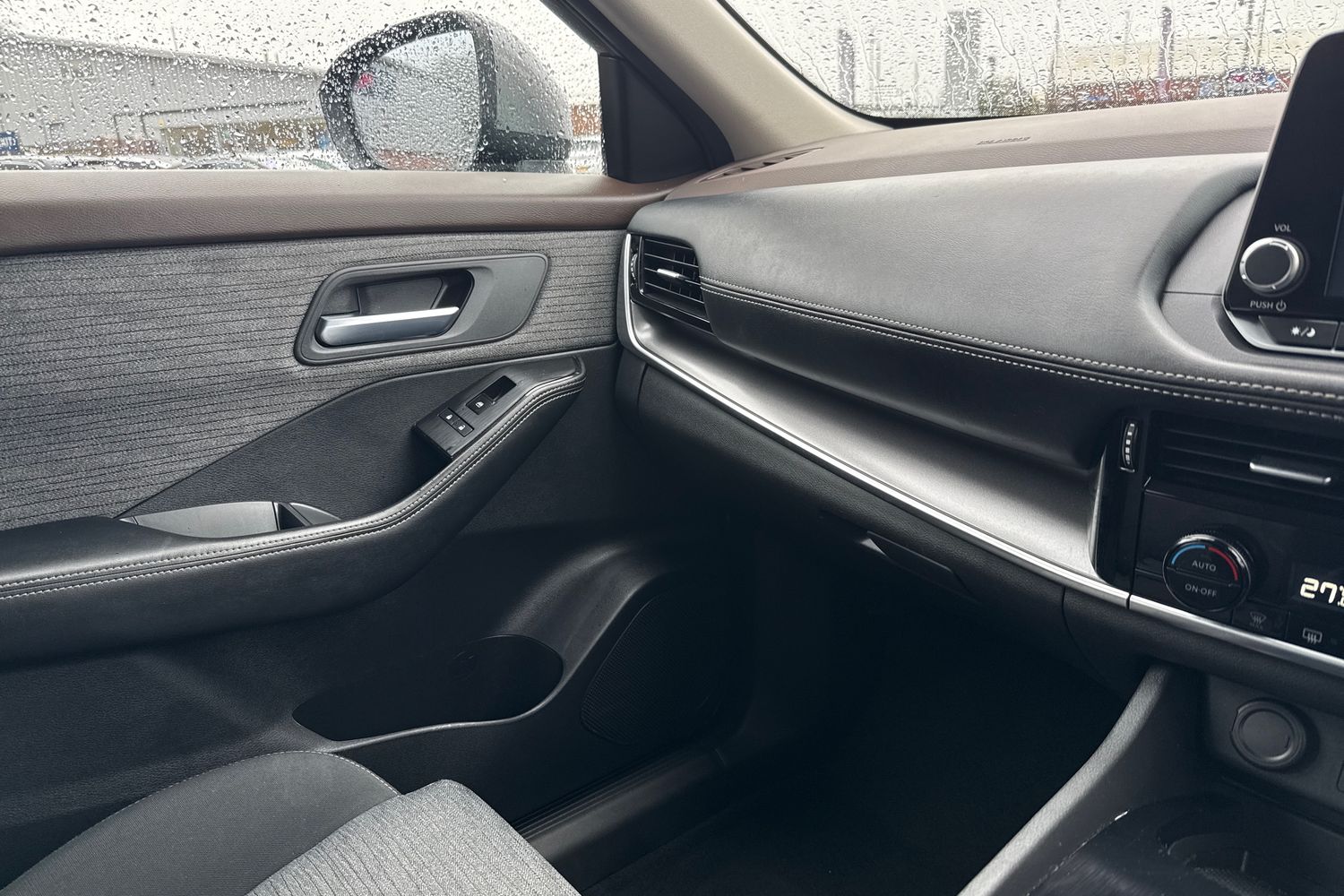 Used Nissan X-Trail 2024 for sale - 77914297: Photo 46