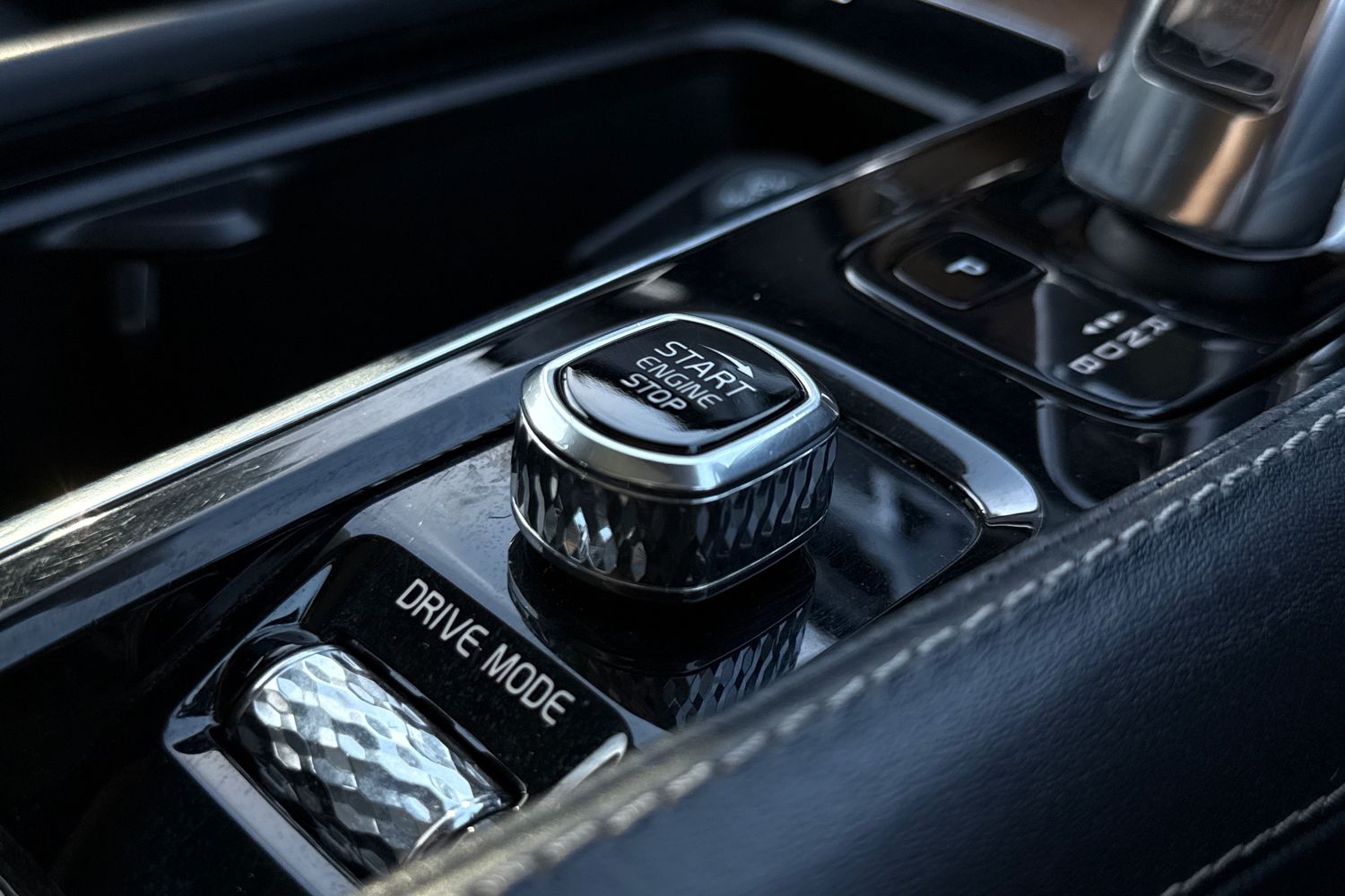 Used Volvo XC90 2017 for sale - 78168582: Photo 43