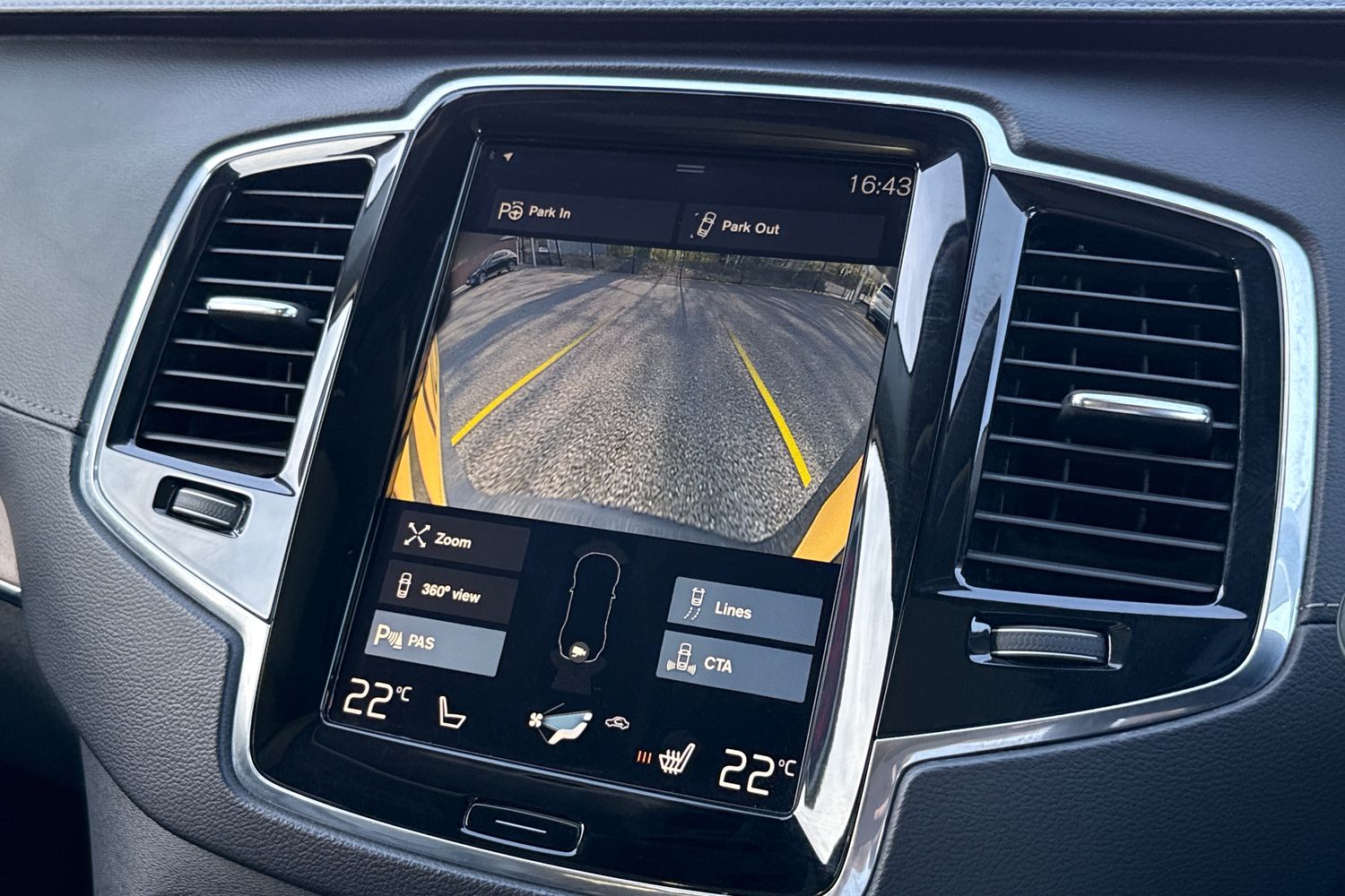 Used Volvo XC90 2017 for sale - 78168582: Photo 48