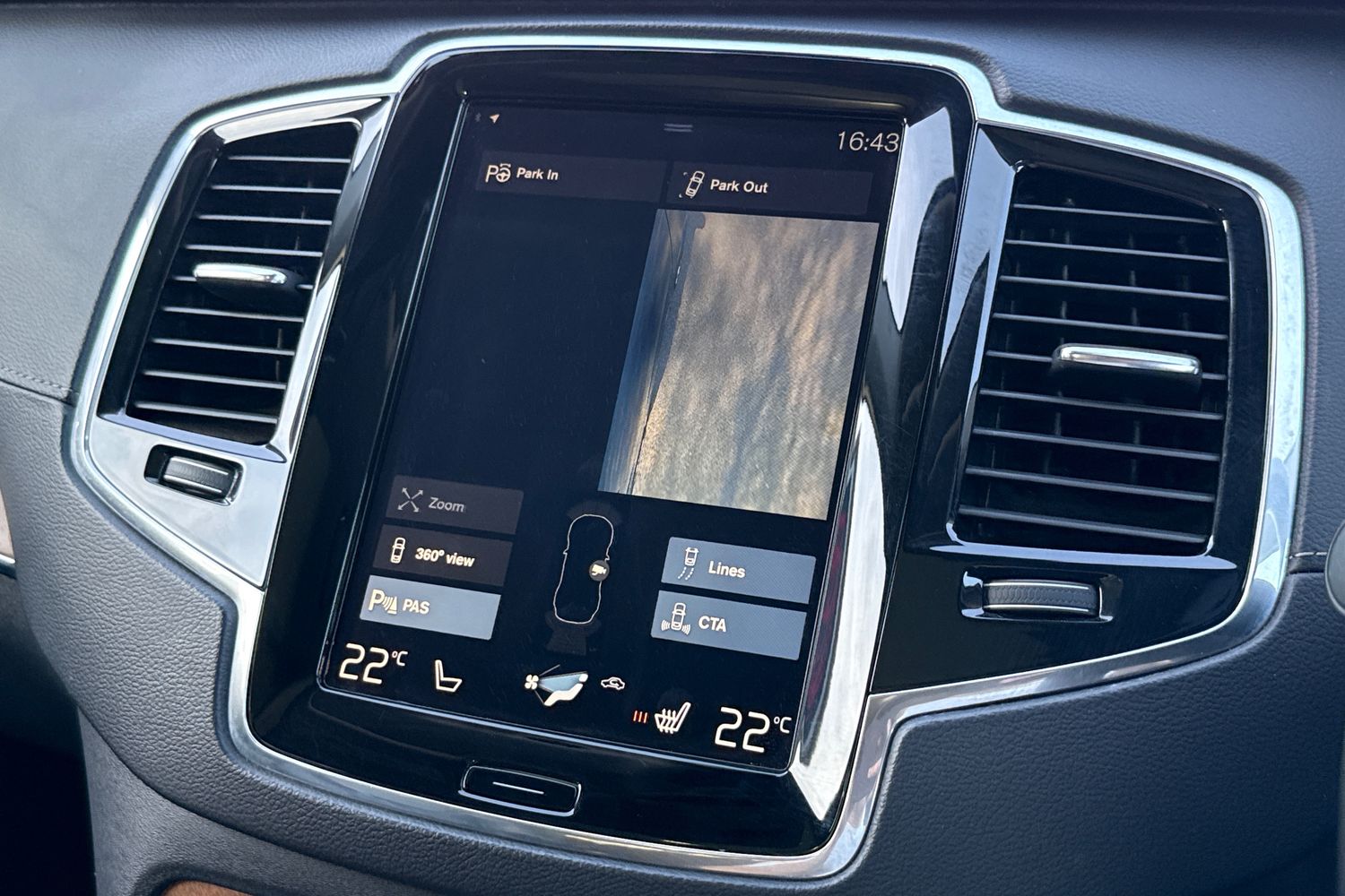 Used Volvo XC90 2017 for sale - 78168582: Photo 50