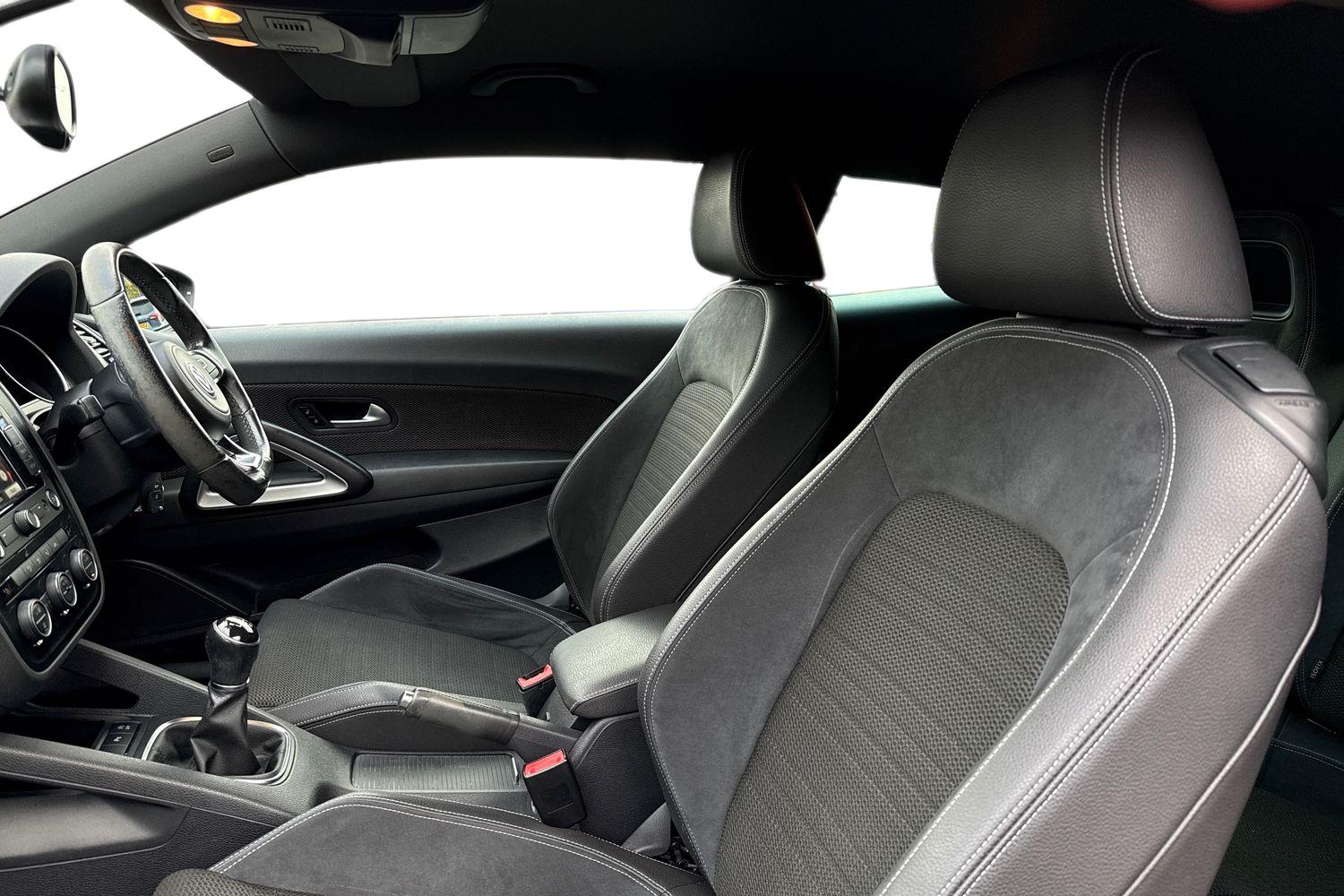 Used Volkswagen Scirocco 2015 for sale - 76520096: Photo 16