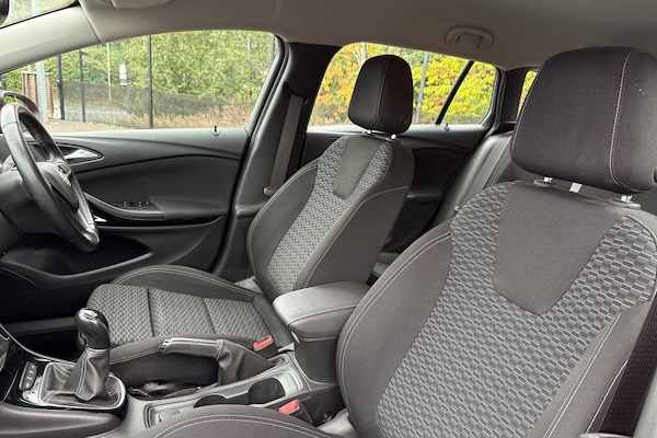 Used Vauxhall Astra 2018 for sale - 76274763: Photo 11