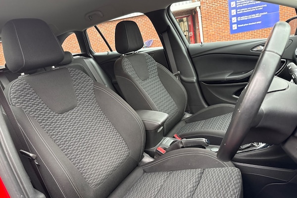 Used Vauxhall Astra 2018 for sale - 76274763: Photo 21