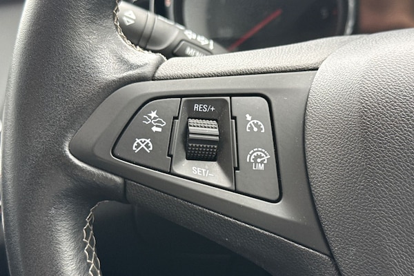 Used Vauxhall Astra 2018 for sale - 76274763: Photo 35