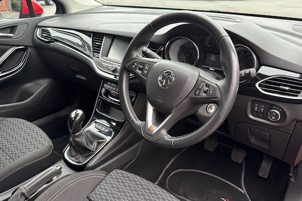 Used Vauxhall Astra 2018 for sale - 76274763: Photo 8