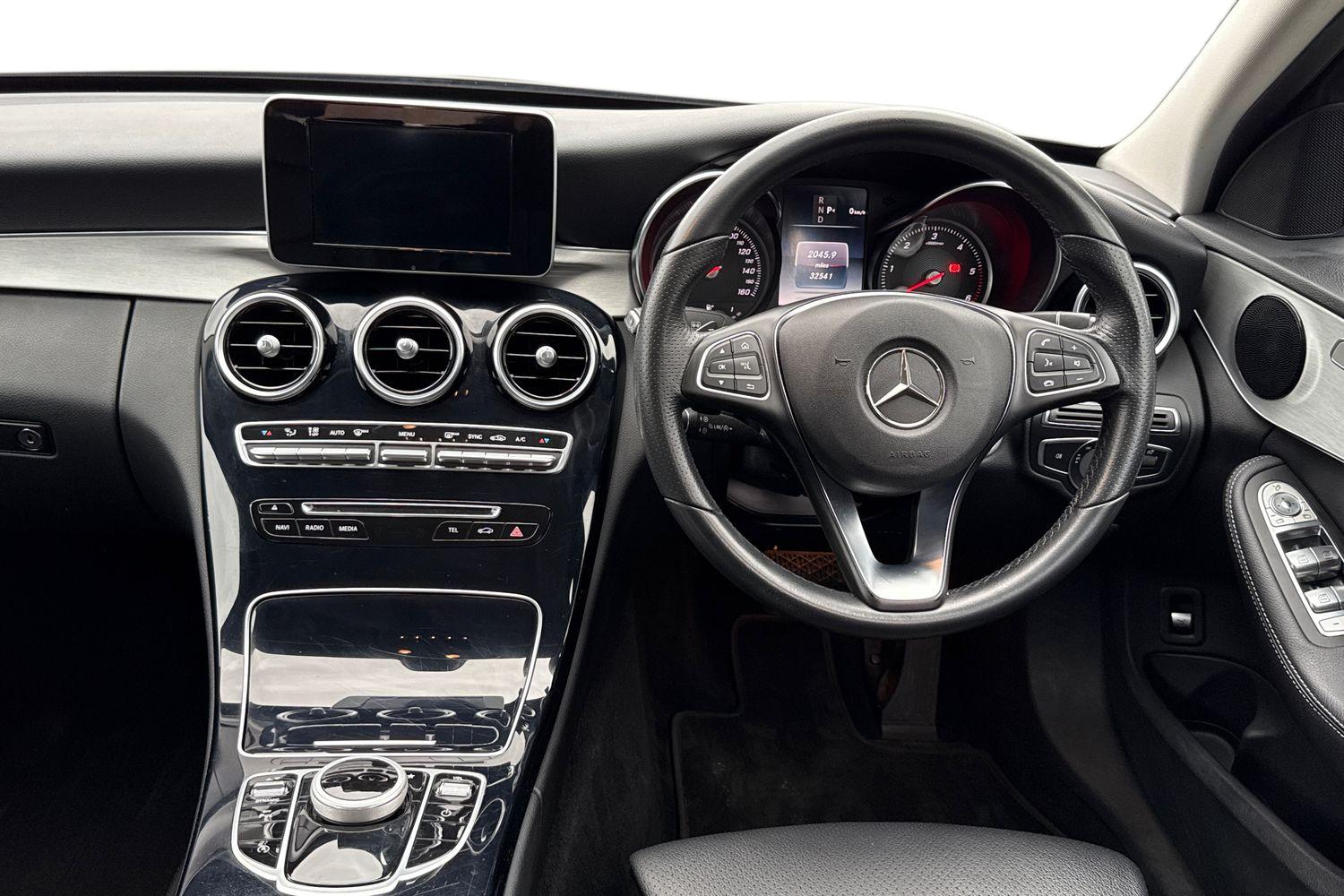 Used Mercedes-Benz C Class 2019 for sale - 77728586: Photo 18