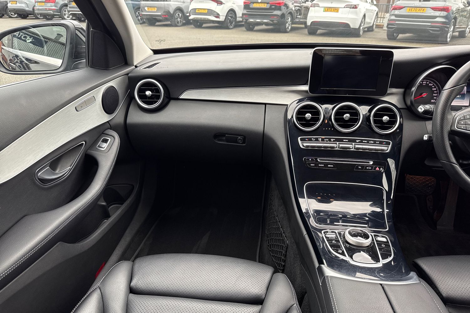 Used Mercedes-Benz C Class 2019 for sale - 77728586: Photo 20