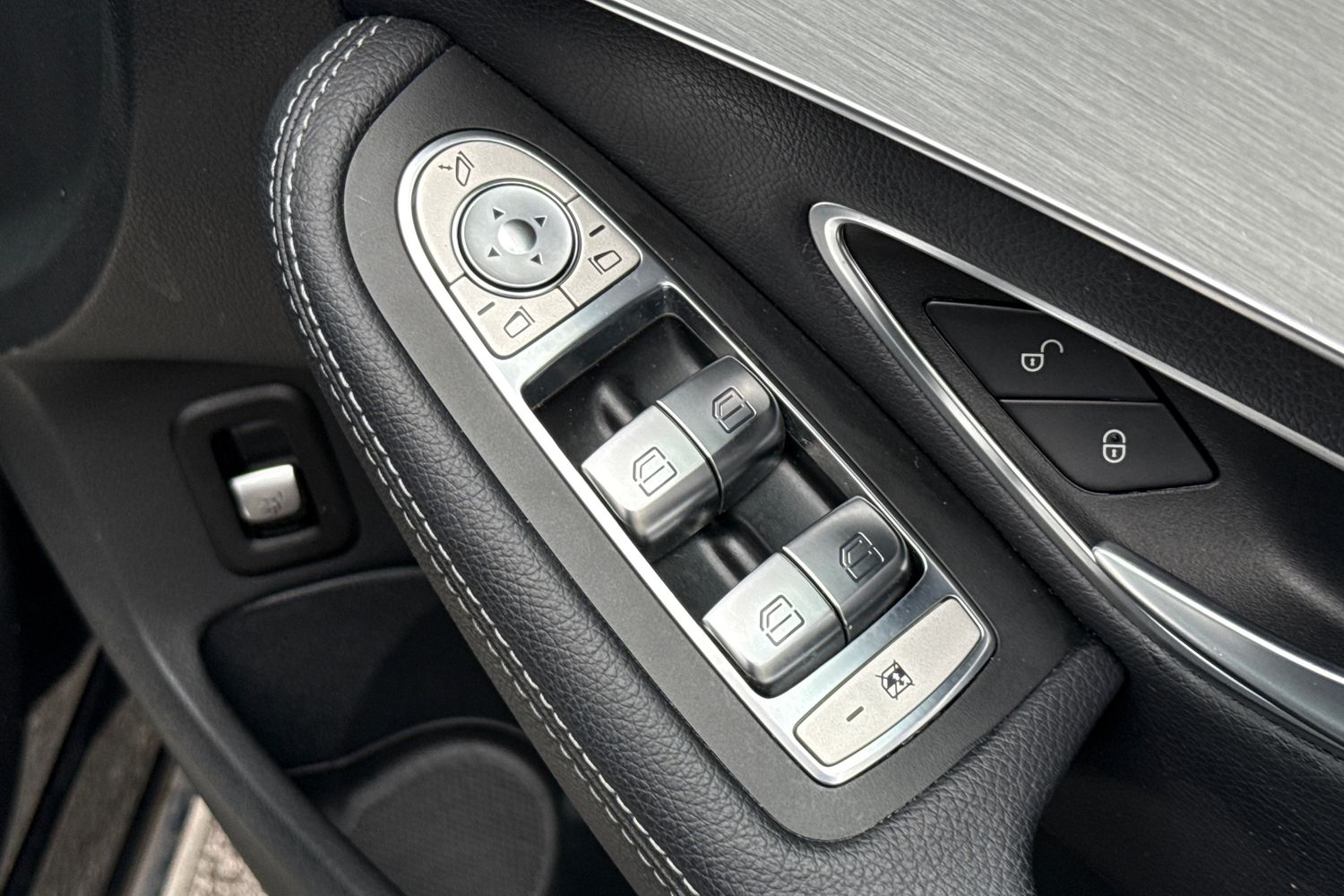 Used Mercedes-Benz C Class 2019 for sale - 77728586: Photo 21