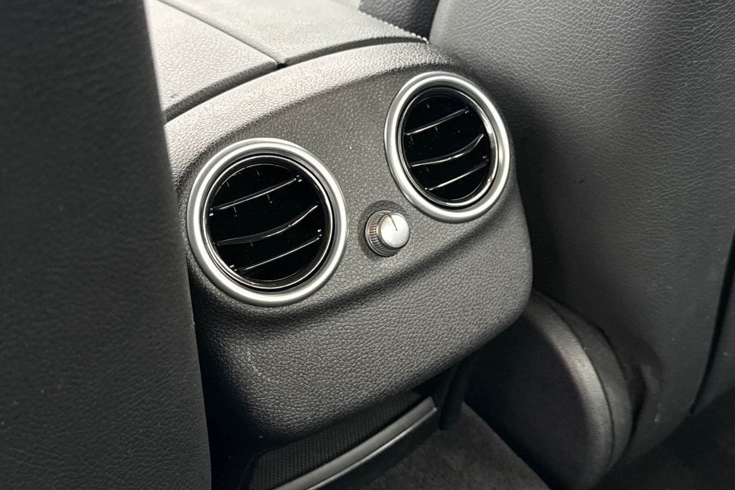 Used Mercedes-Benz C Class 2019 for sale - 77728586: Photo 31