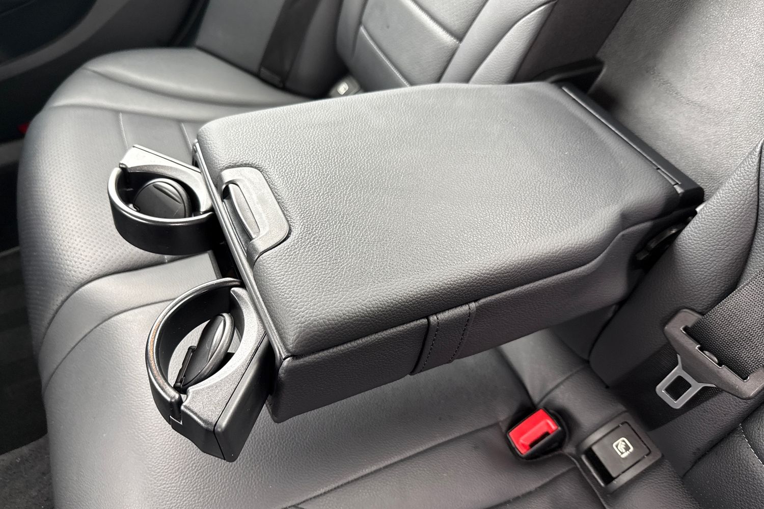 Used Mercedes-Benz C Class 2019 for sale - 77728586: Photo 32