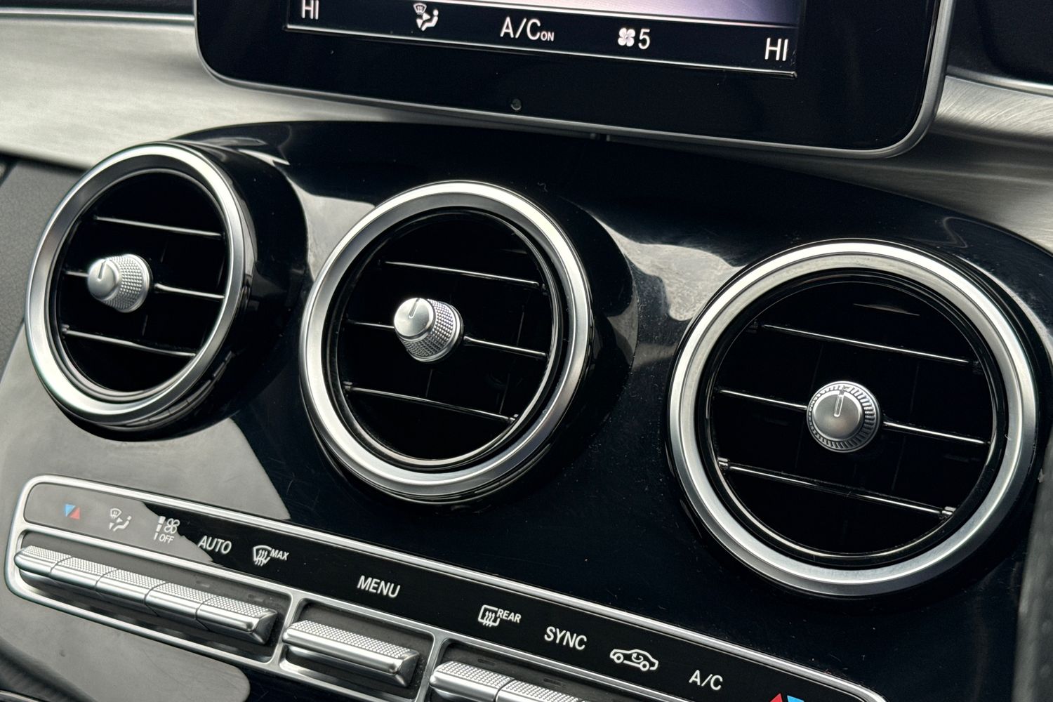 Used Mercedes-Benz C Class 2019 for sale - 77728586: Photo 41