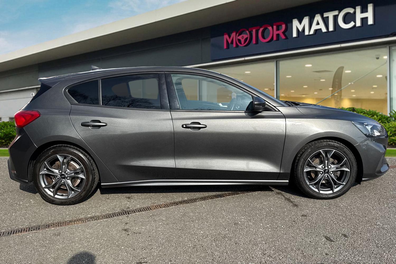 Used Ford Focus 2019 for sale - 77774001: Photo 3