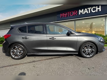 Used Ford Focus 2019 for sale - 77774001: Photo