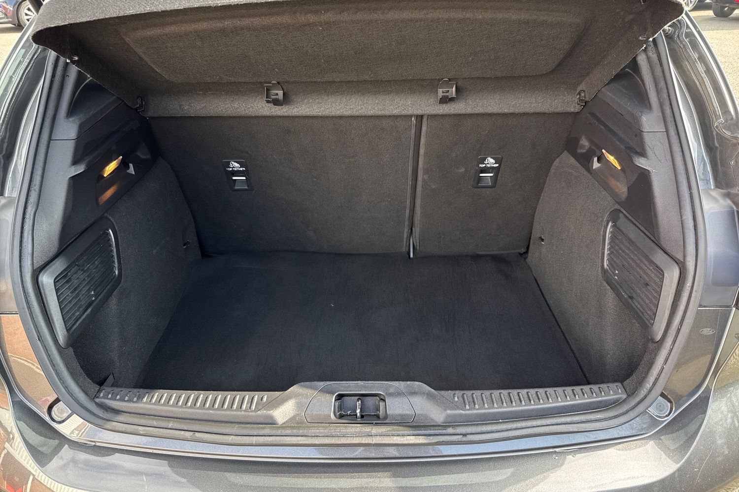 Used Ford Focus 2019 for sale - 77774001: Photo 9