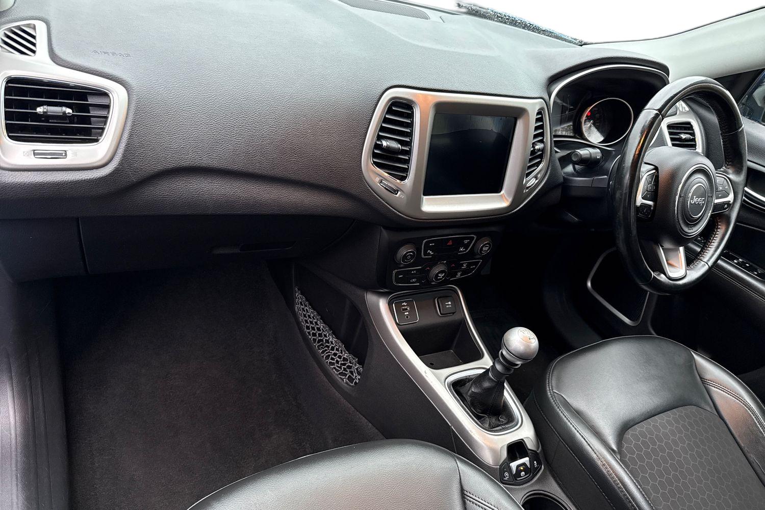 Used Jeep Compass 2018 for sale - 76884255: Photo 15