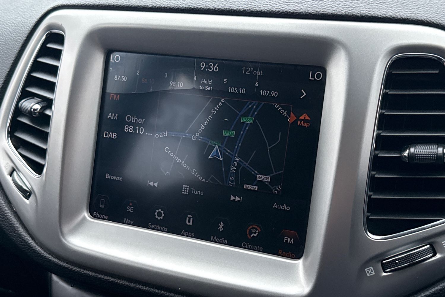 Used Jeep Compass 2018 for sale - 76884255: Photo 17