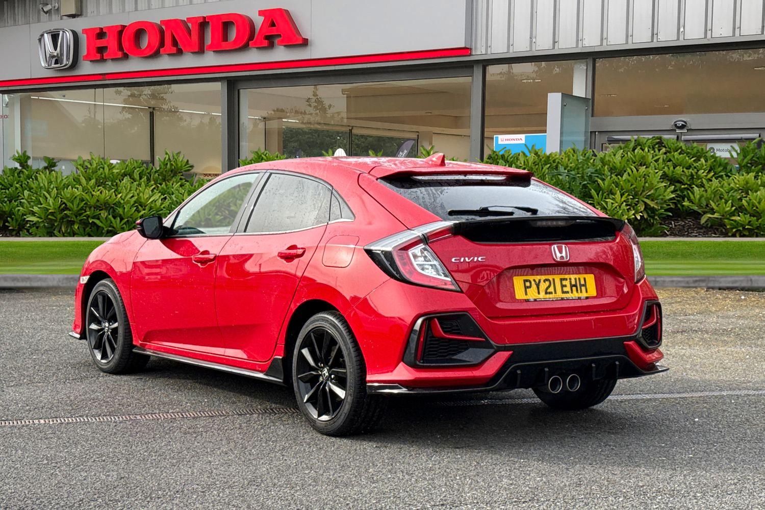 Used Honda Civic 2021 for sale - 78197660: Photo 2