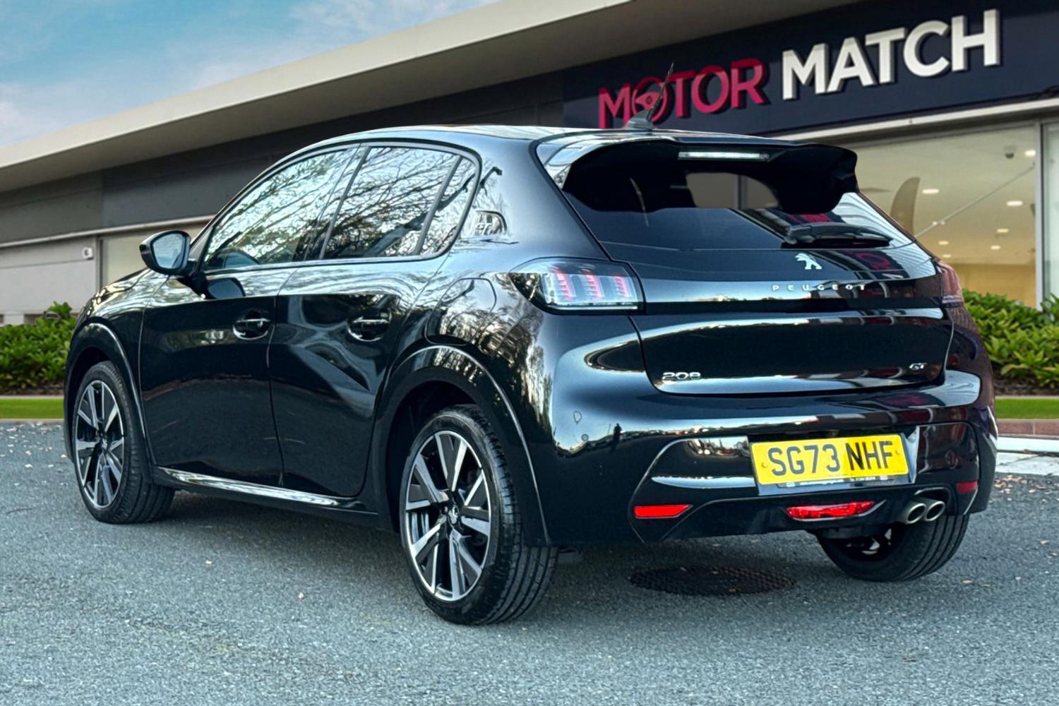 Used Peugeot 208 2023 for sale - 76610913: Photo 2