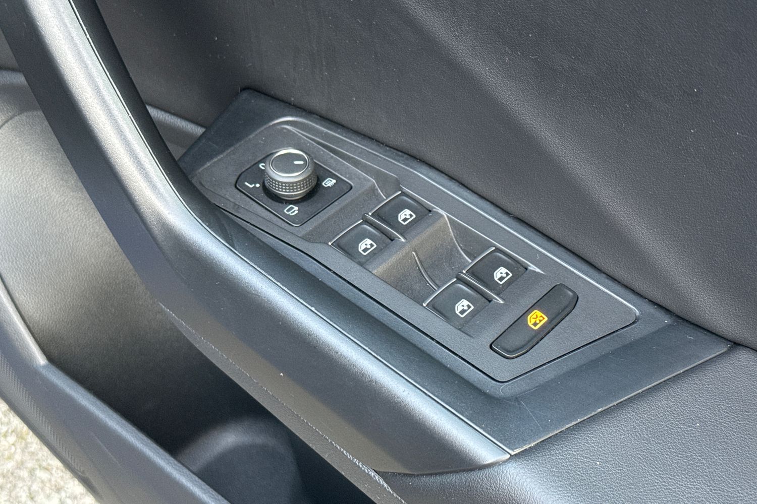 Used Volkswagen T-Roc 2021 for sale - 77589403: Photo 21