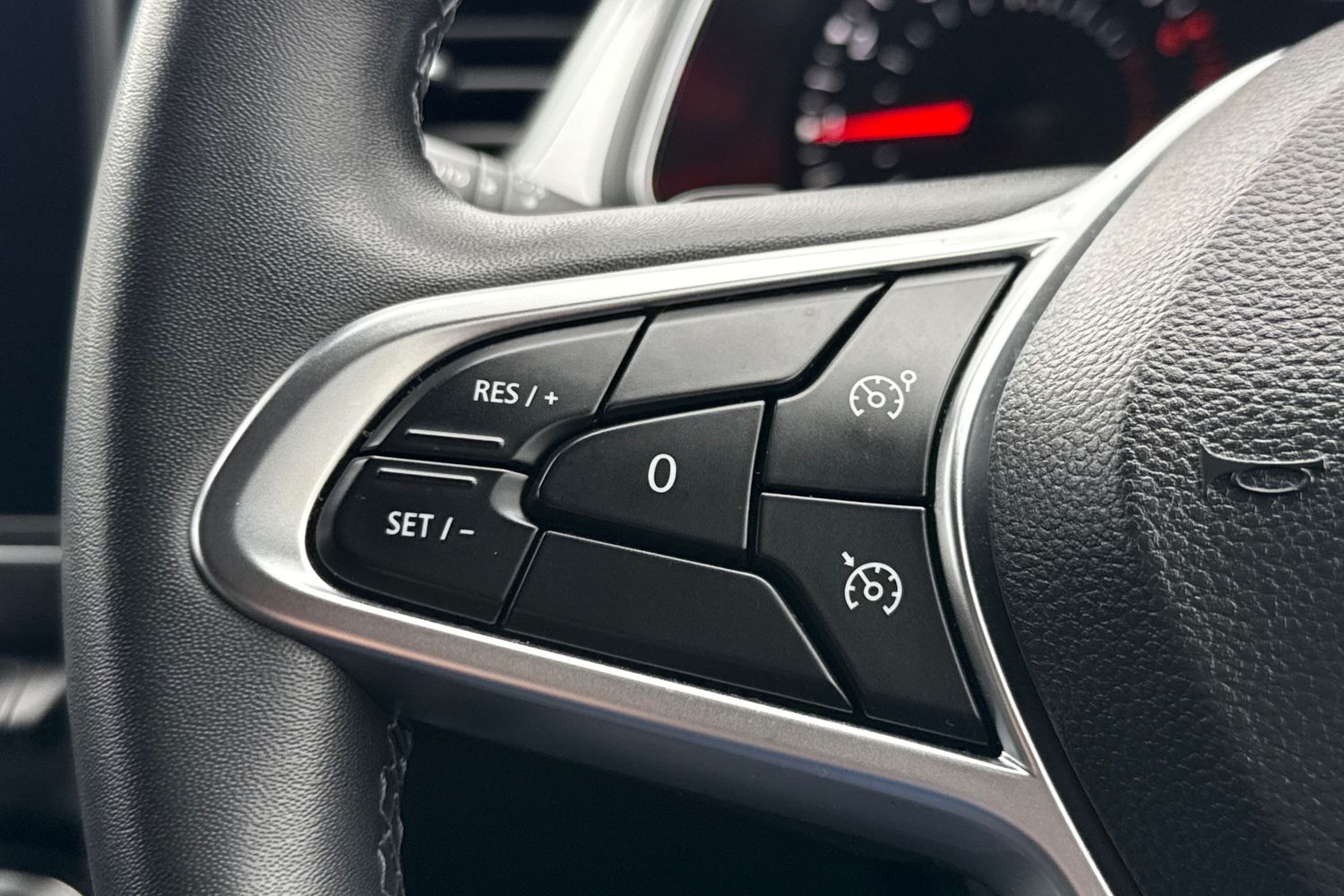 Used Renault Captur 2020 for sale - 77649477: Photo 36