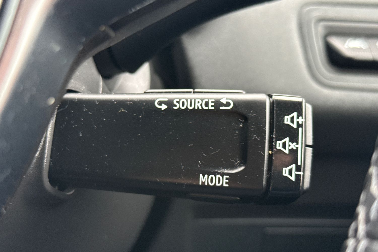 Used Renault Captur 2020 for sale - 77649477: Photo 38