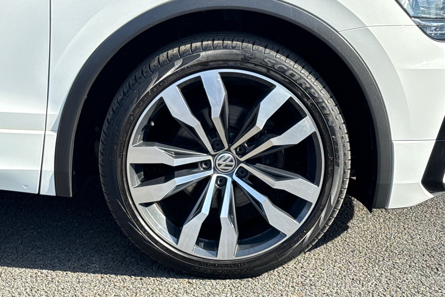 Used Volkswagen Tiguan 2017 for sale - 78155163: Photo 10