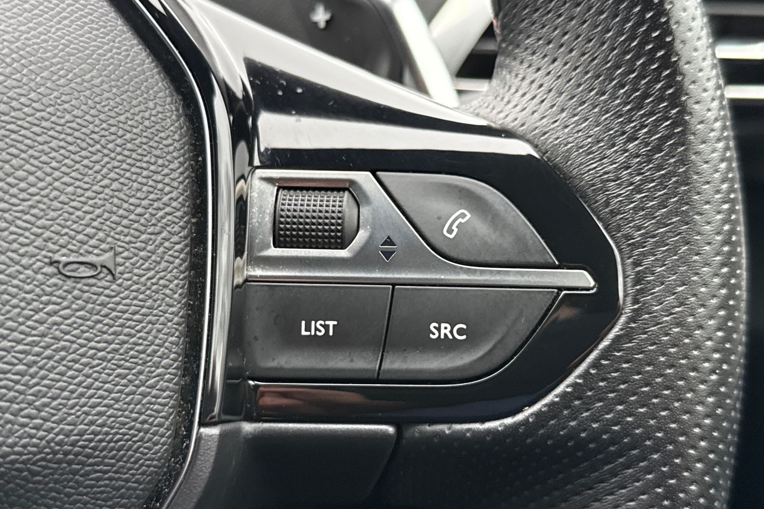 Used Peugeot 5008 2023 for sale - 77527301: Photo 42